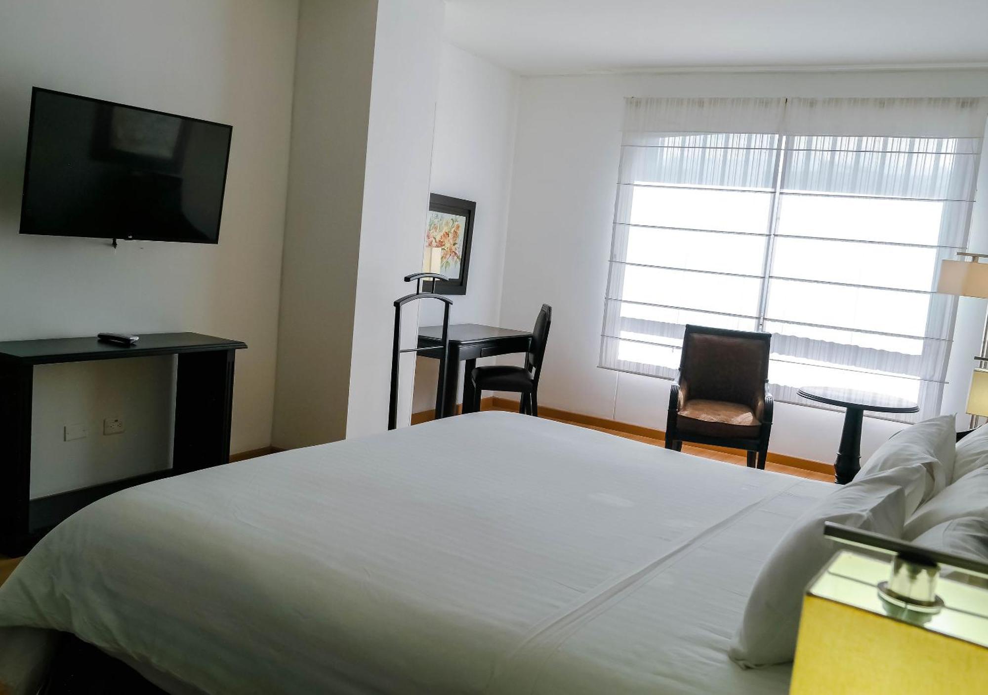 Hotel Internacional La Triada Bucaramanga Room photo